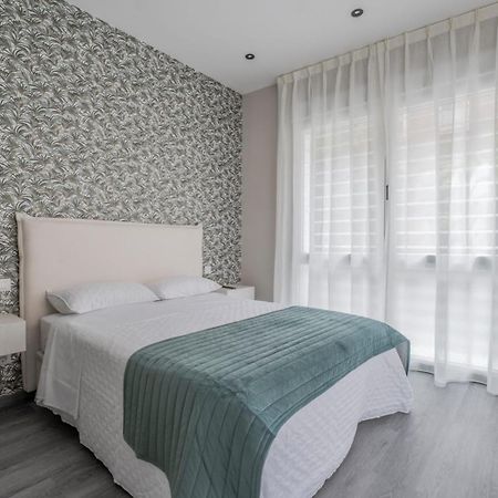 Madrid Modern Apartment ภายนอก รูปภาพ