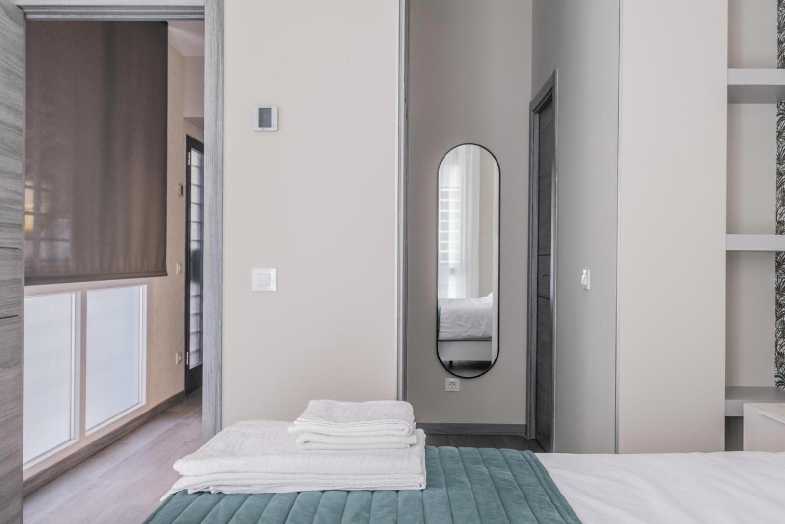Madrid Modern Apartment ภายนอก รูปภาพ
