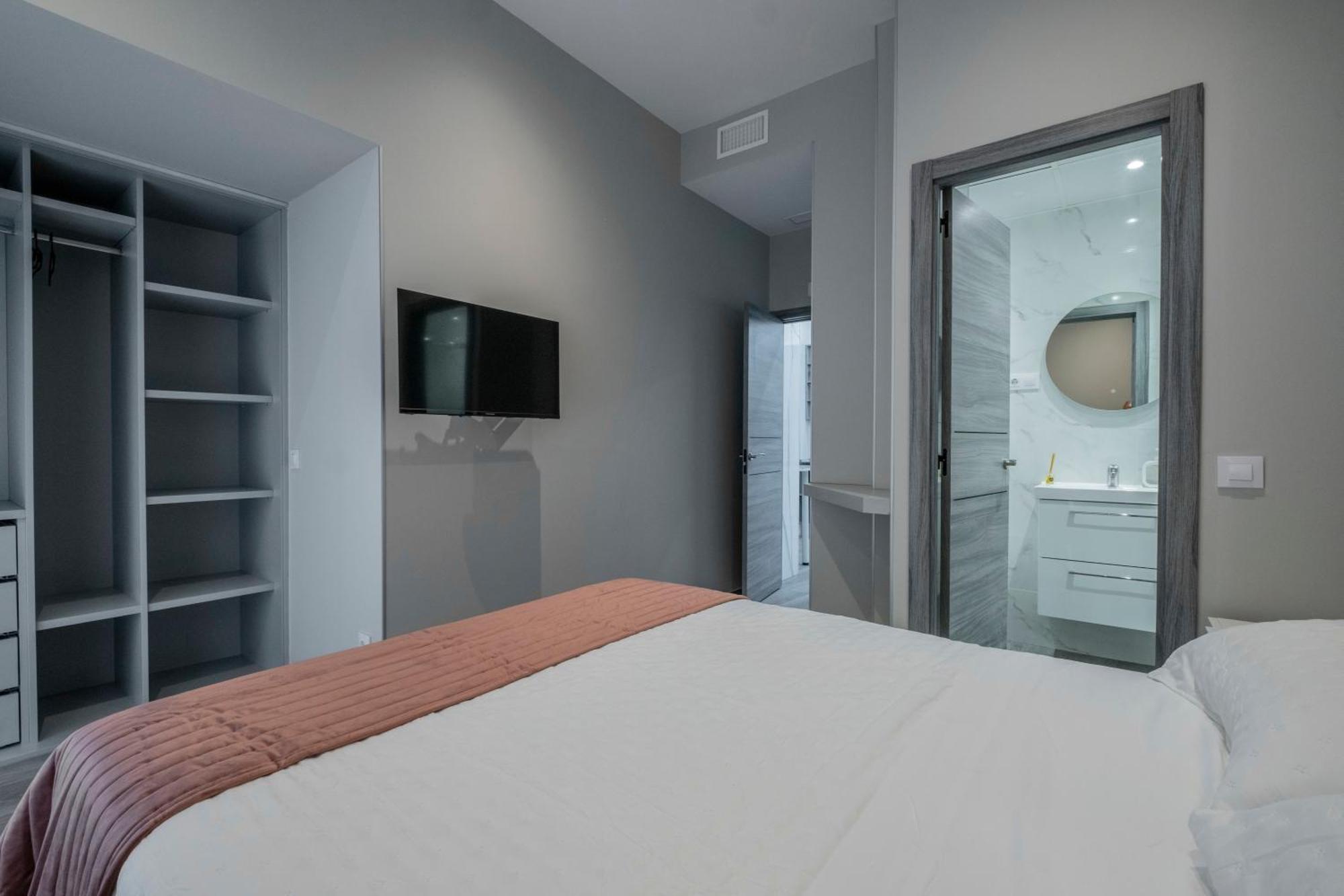 Madrid Modern Apartment ภายนอก รูปภาพ